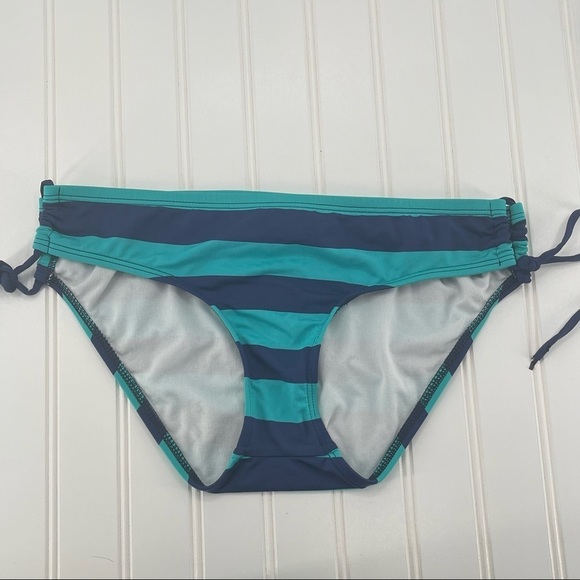 A Pea In The Pod Green and Navy Blue Stripped Halter Style Bikini Size Small - Picture 2 of 13
